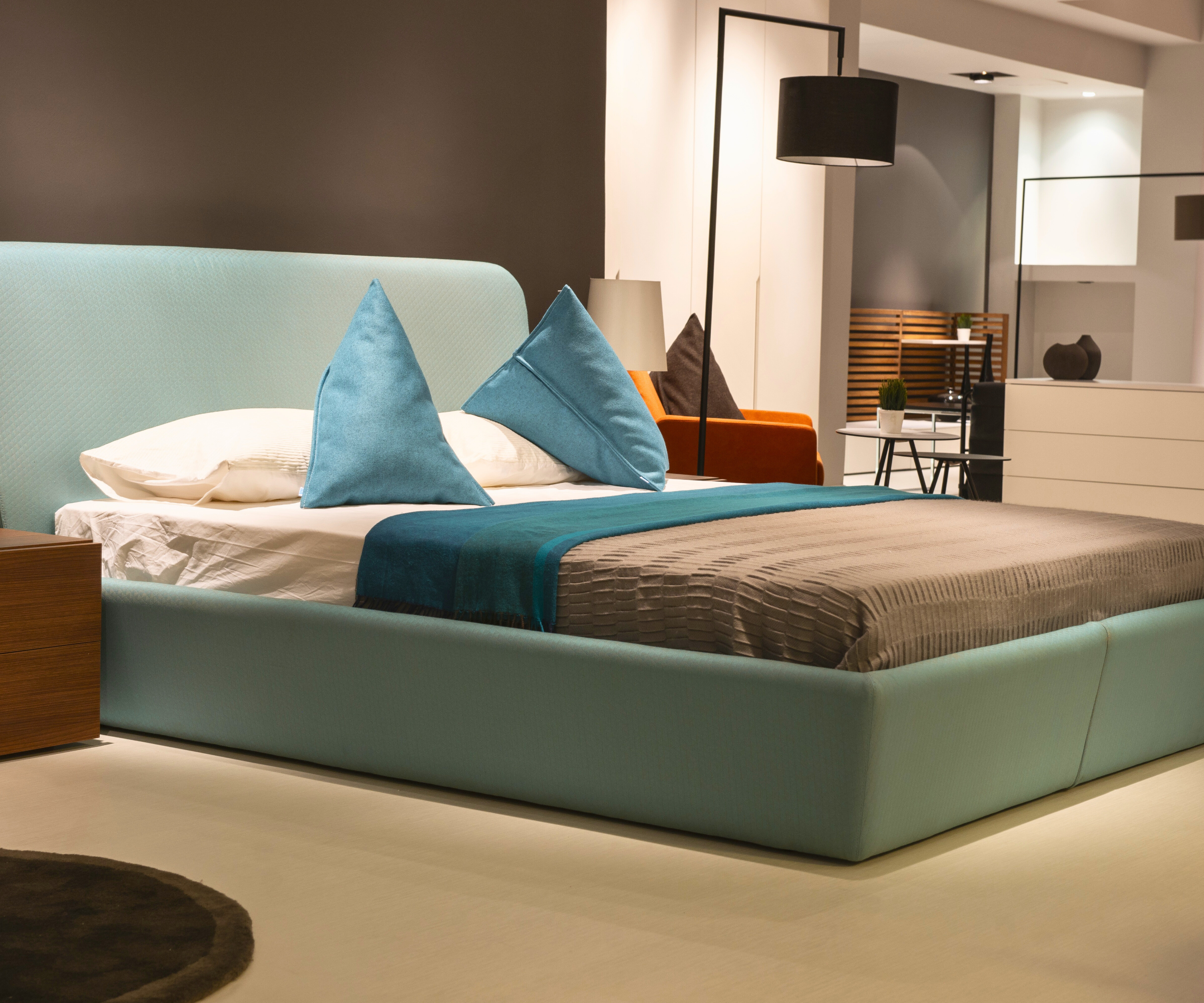 Bedlinen and pillows