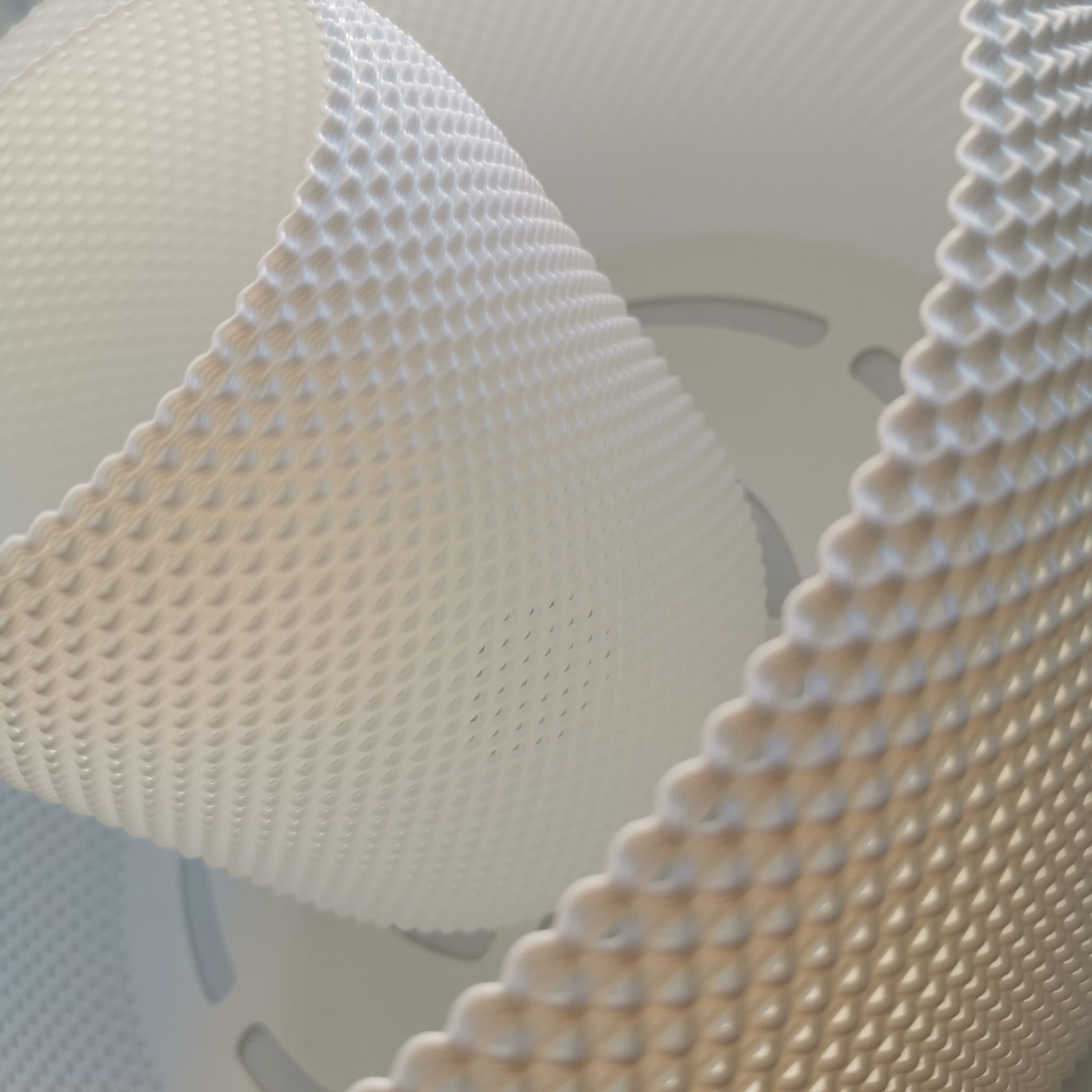 Suspension Aurora Dome