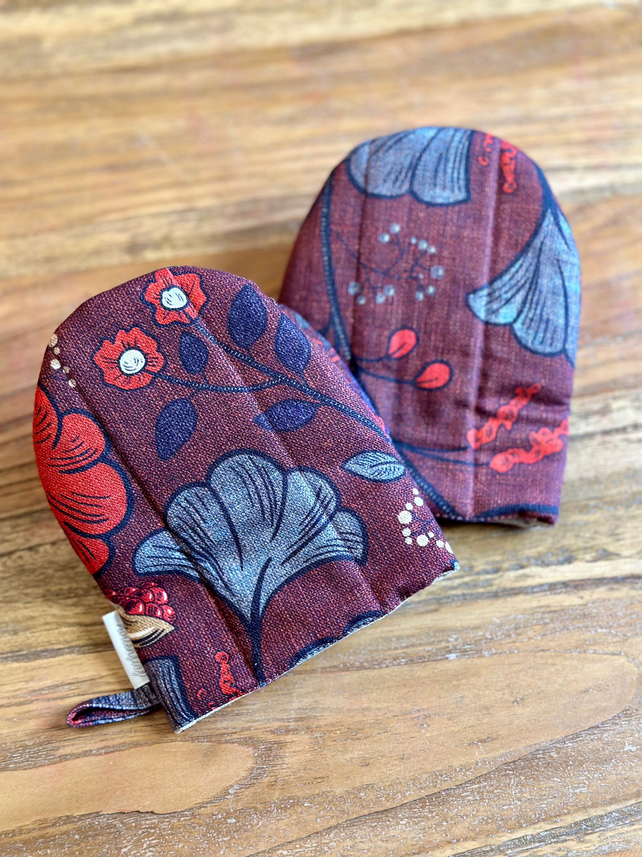 Ofenhandschuh klein mit doppelter Wollfüllung, Baumwolle, bedruckt | Red Drama