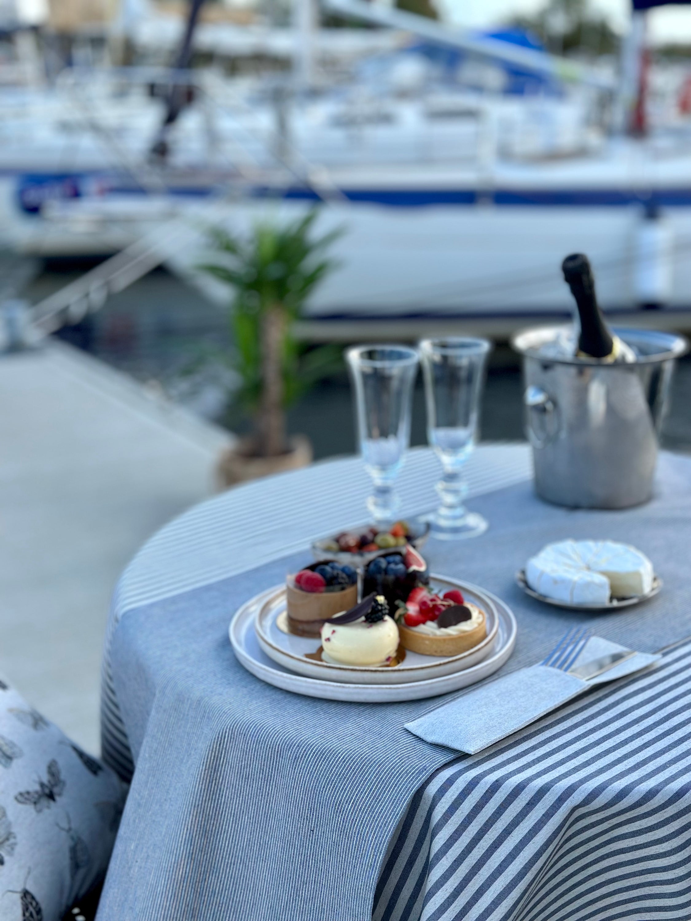 Table Runner, Recycled fabric | Nord 2