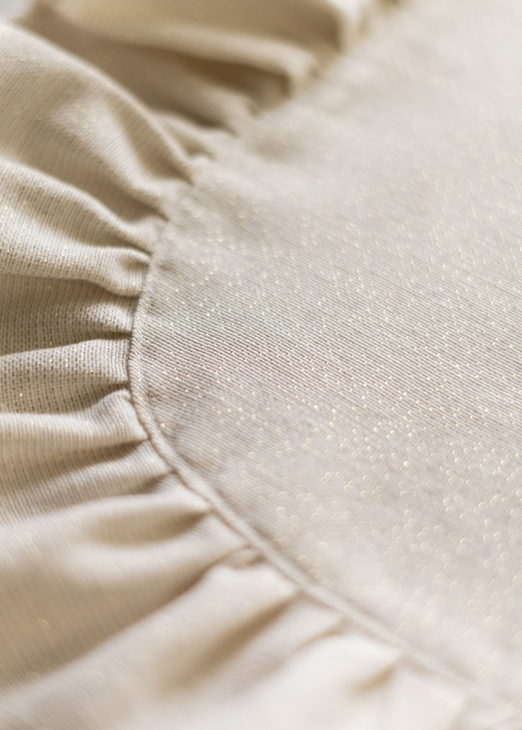 Tablier pour femme à volants et poche, mélange polycoton, imprimé. |