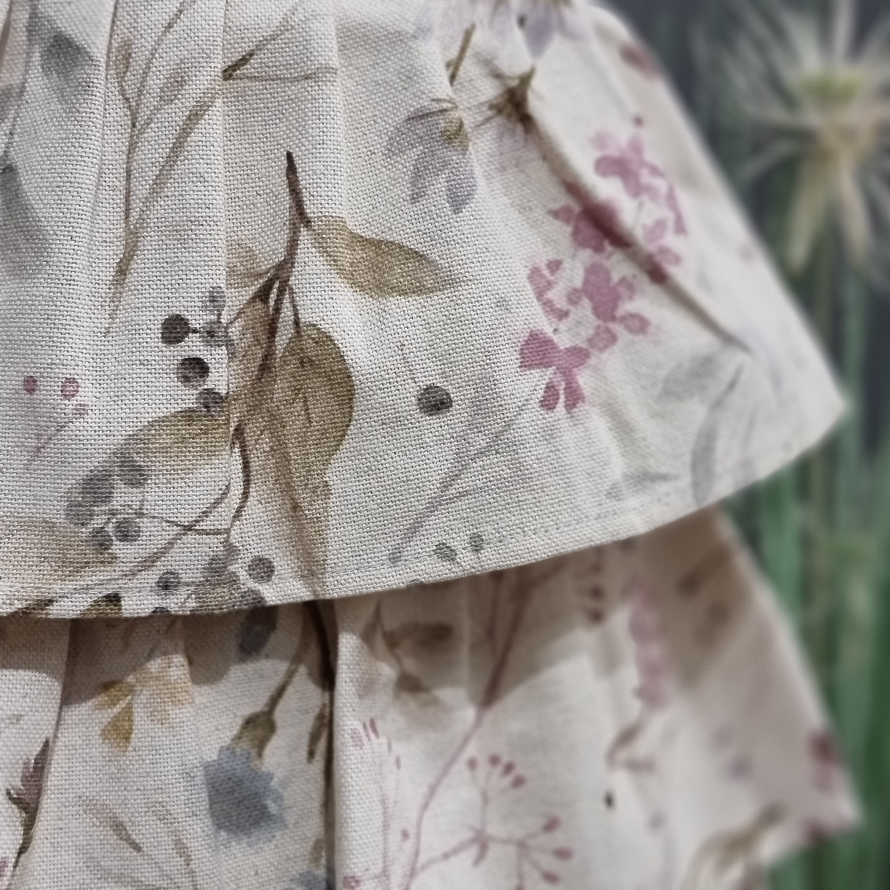 Ladies Apron with Ruffles, Linen-Cotton Mix, Printed | Aitana