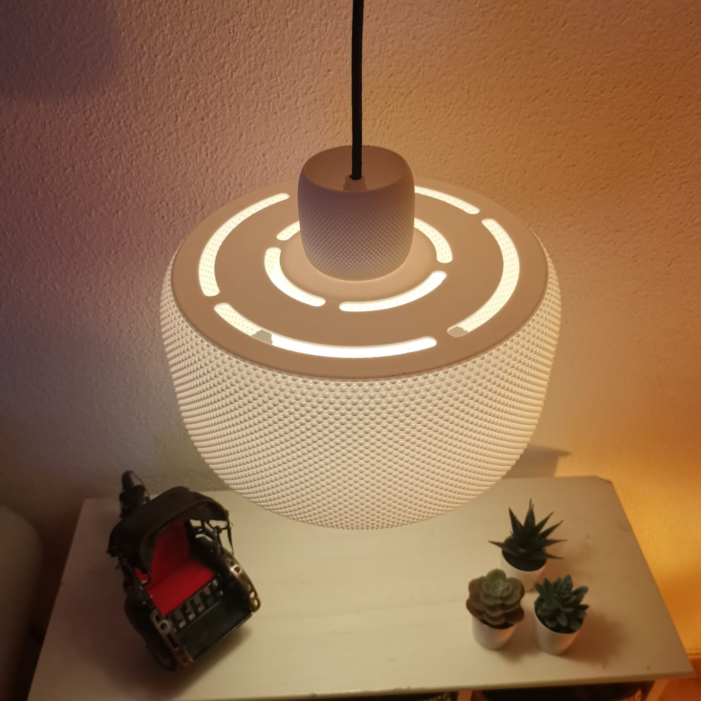 Aurora Dome Pendant Lamp