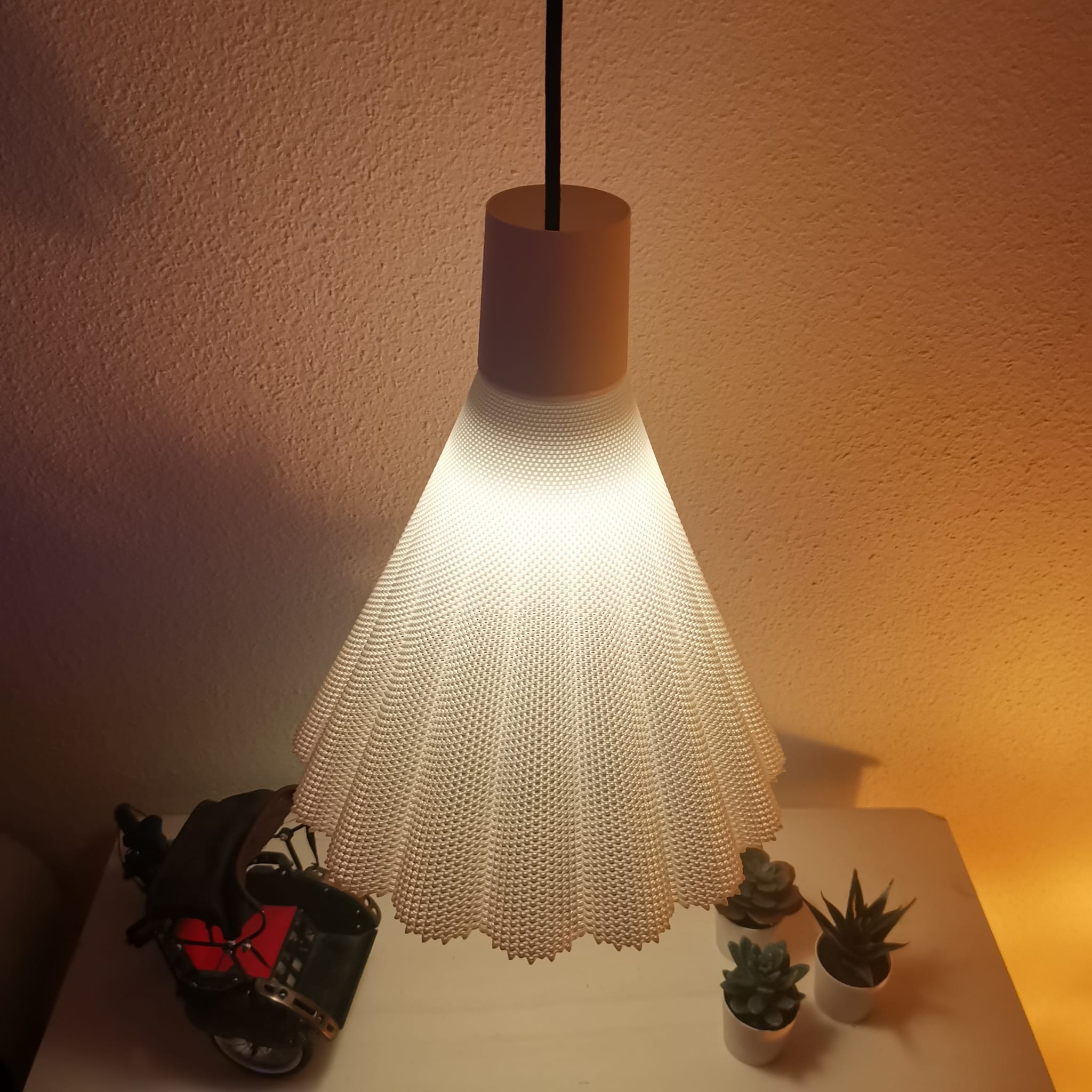 Aurora Shade Pendant Lamp