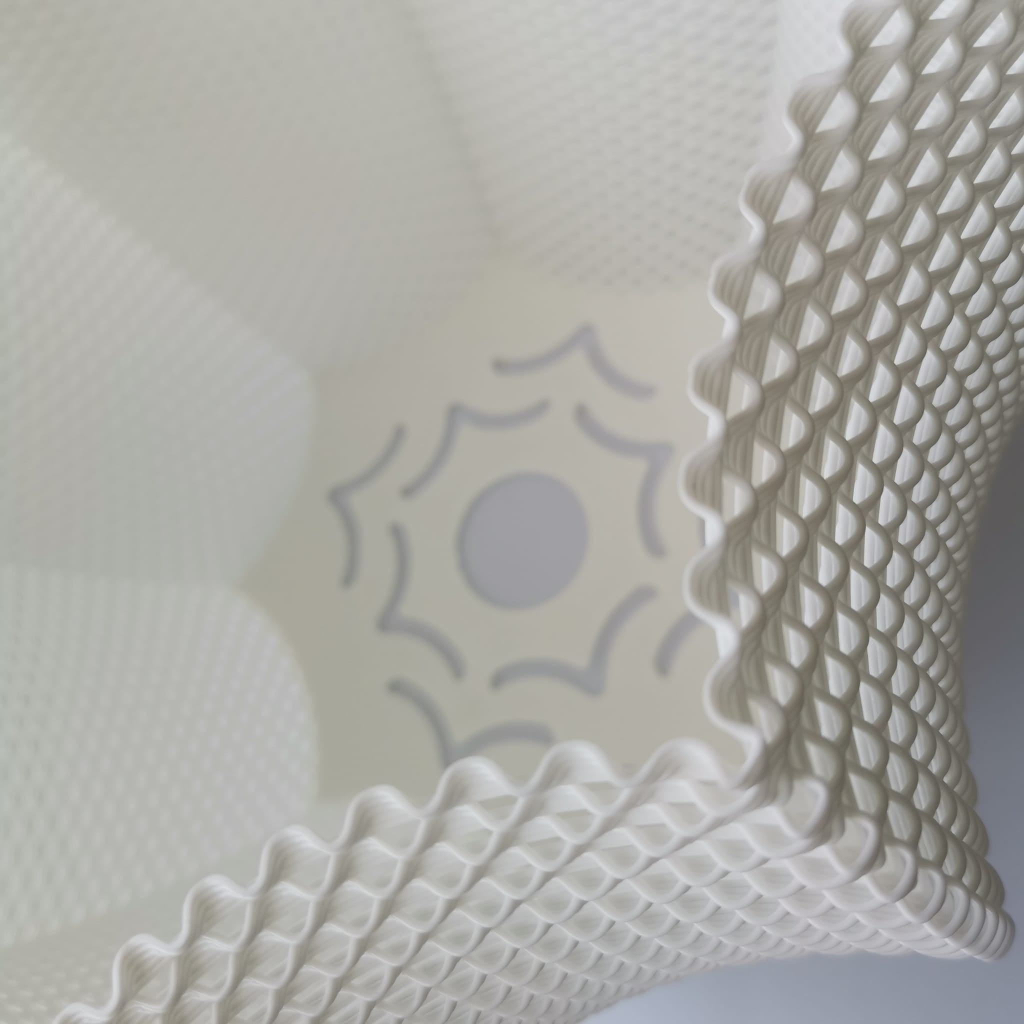 Aurora Veil Pendant Lamp