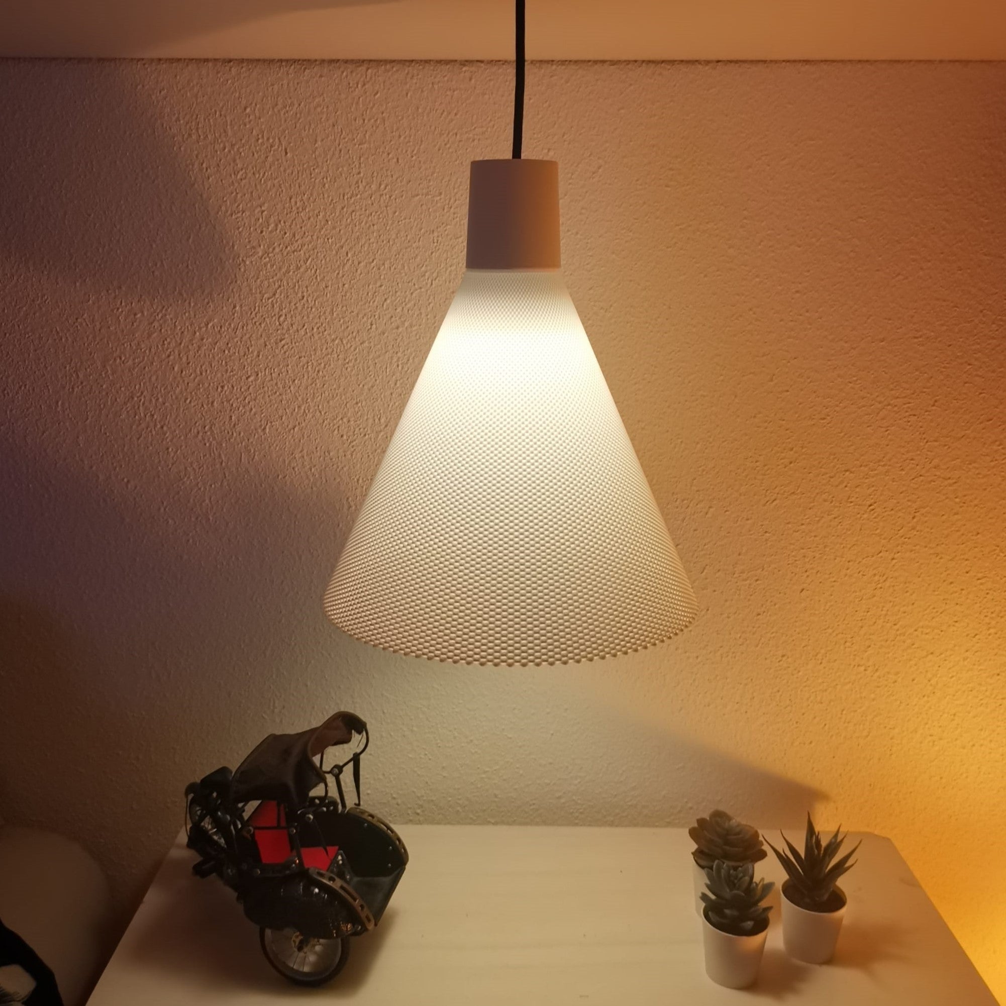 Conea Light Pendant Lamp