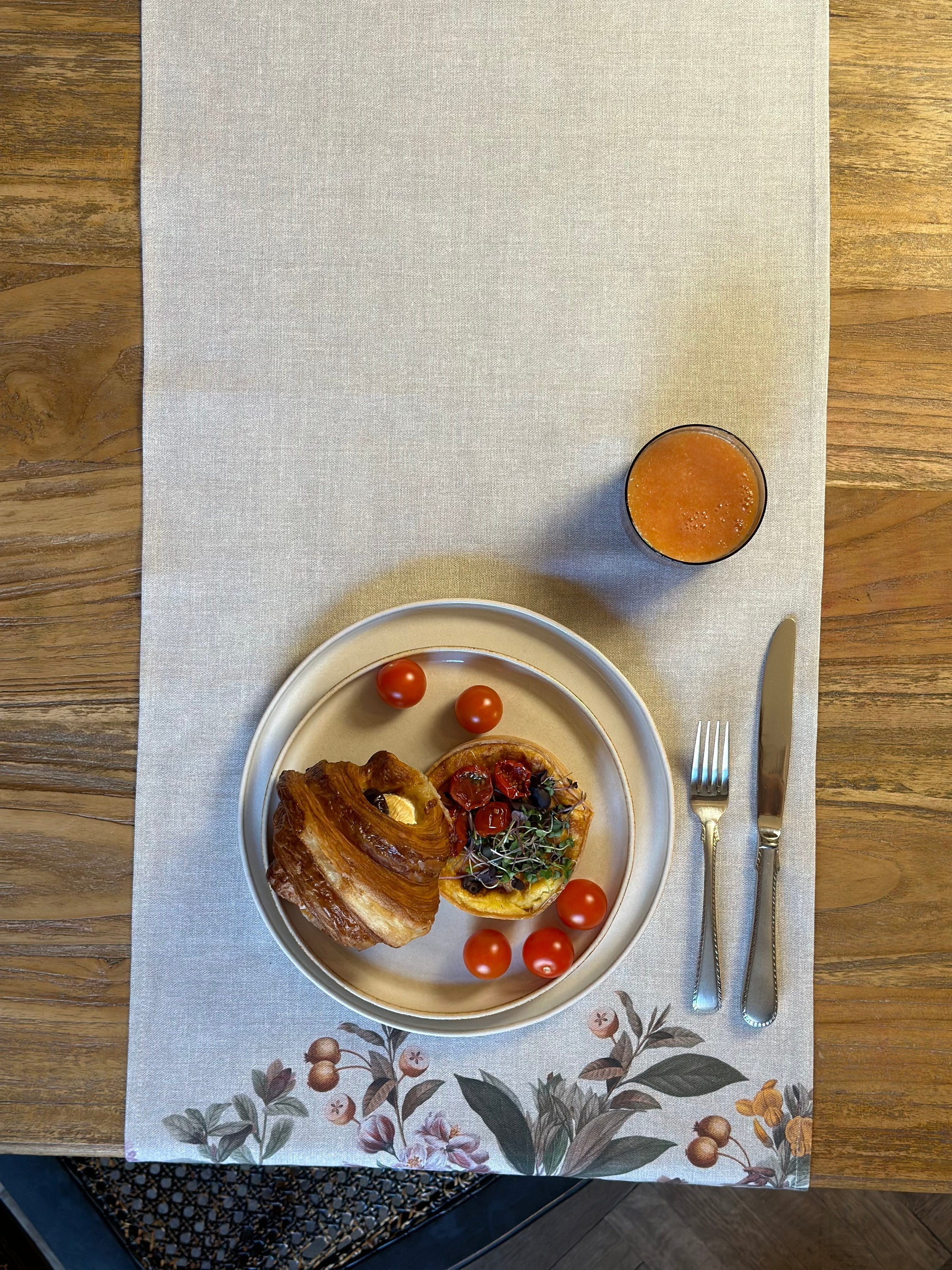 Chemin de table, 100 % coton, imprimé | Bouquet naturel