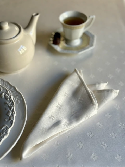 Serviette classique ornée | Dîner classique