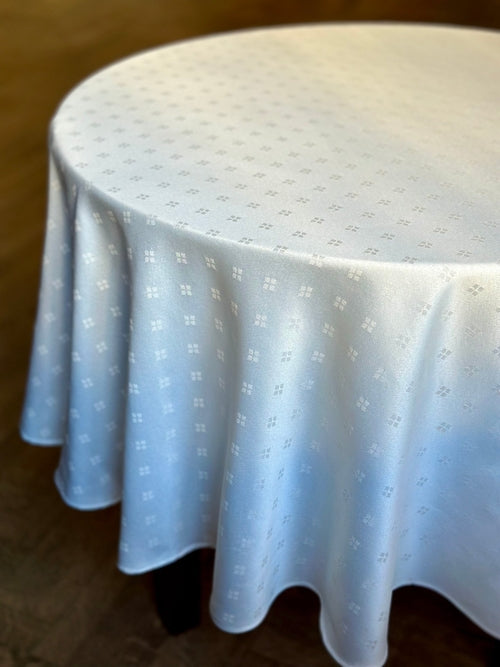 Round Classic white tablecloth with an ornament, Cotton-Poly mix |