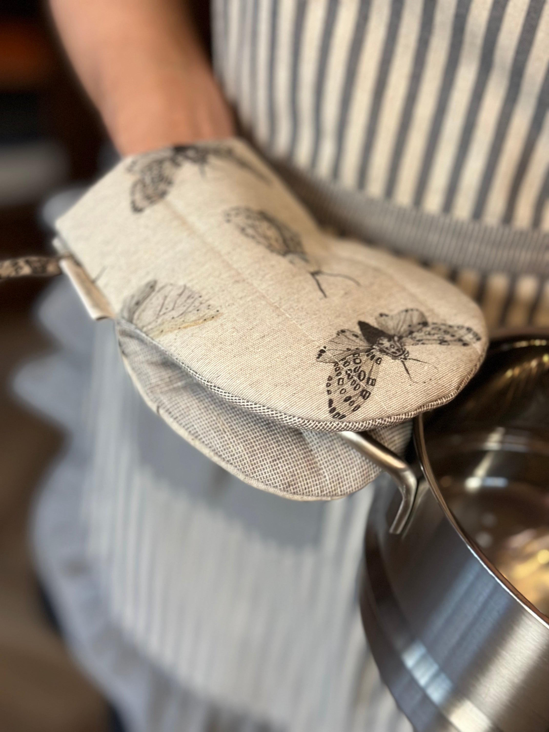 Gant de cuisine petit format avec double rembourrage en laine, coton recyclé, imprimé |