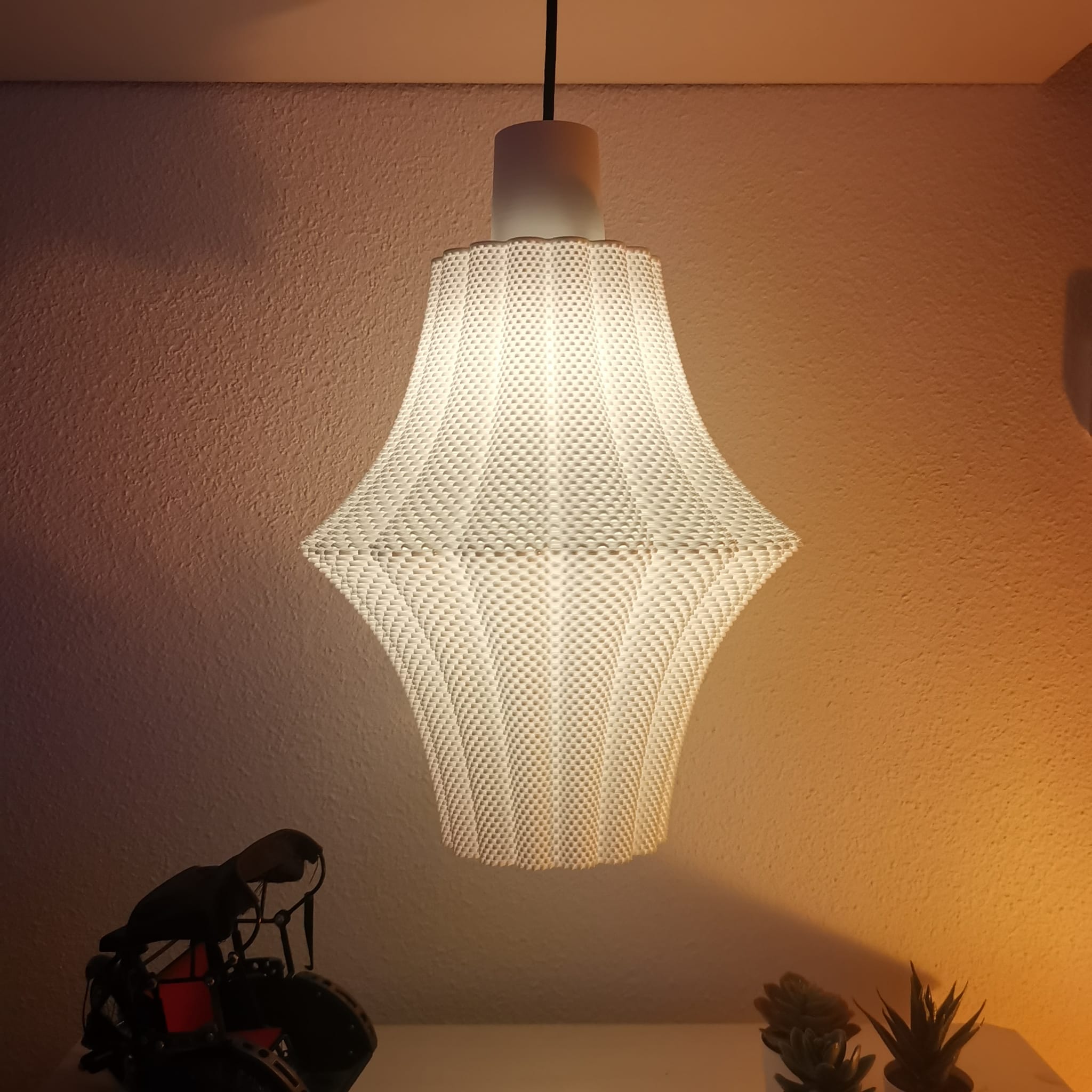 Imperial Glow Pendant Lamp