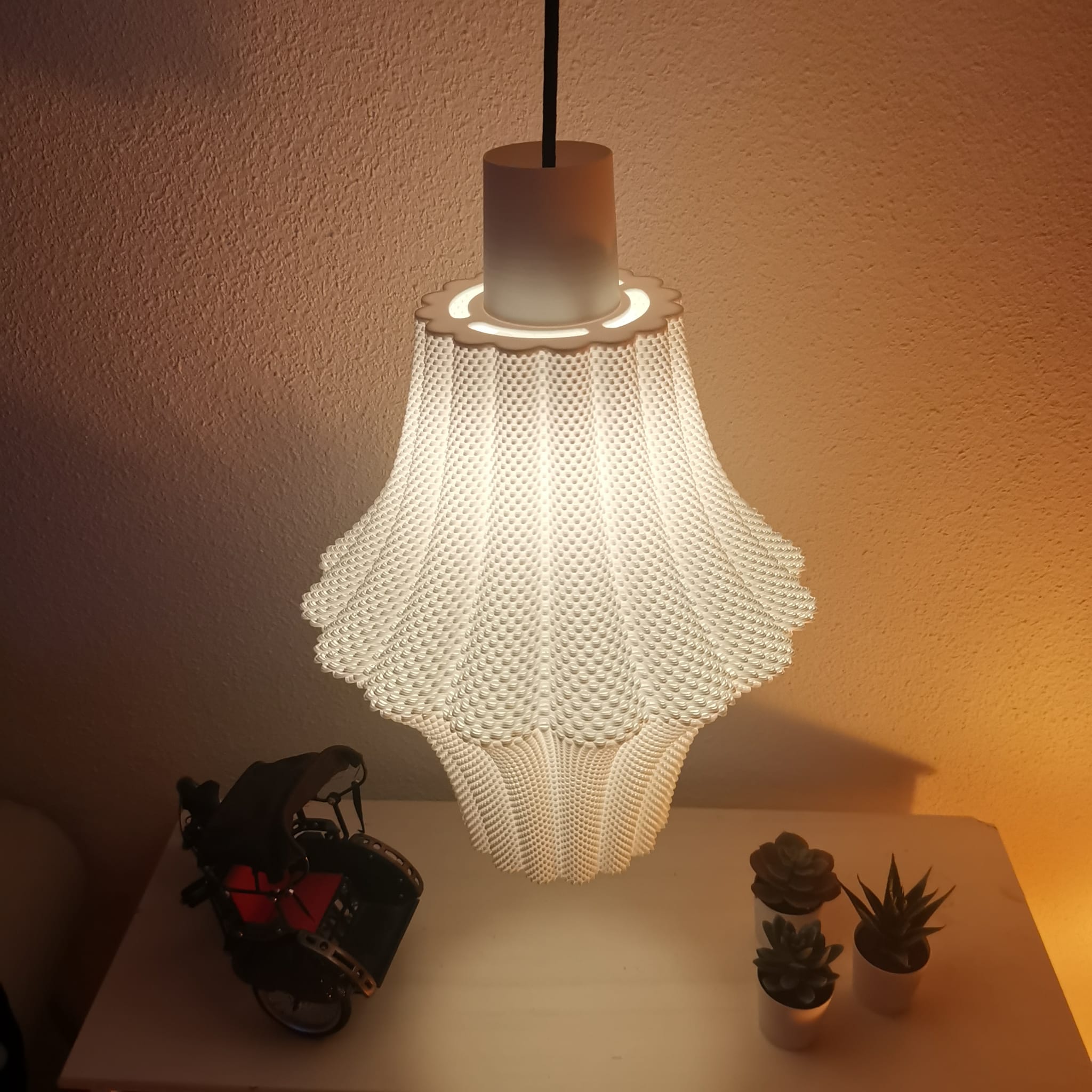 Imperial Glow Pendant Lamp