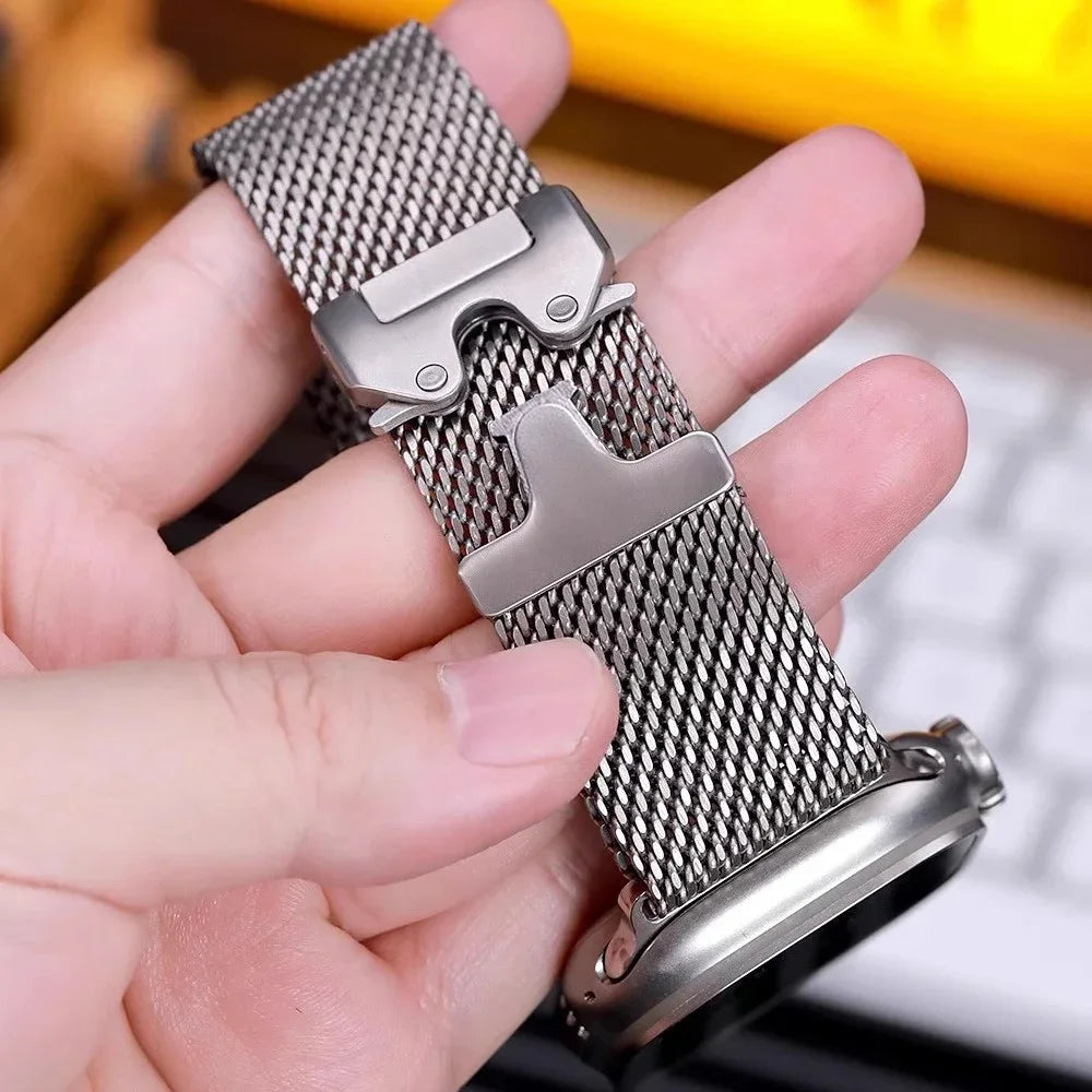 Bracelet milanais en acier inoxydable pour Apple Watch Ultra 2 et 3 (49 mm, 46 mm, 42 mm et 41 mm).