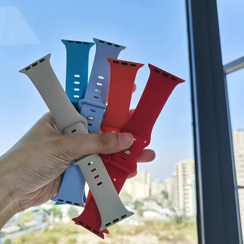 Bracelet en silicone pour Apple Watch 40 mm, 44 mm, 46 mm, 45 mm, 41 mm, 49 mm et 38 mm
