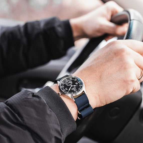 39.5mm field quartz watch with nylon 6 strap in navy blue colour
