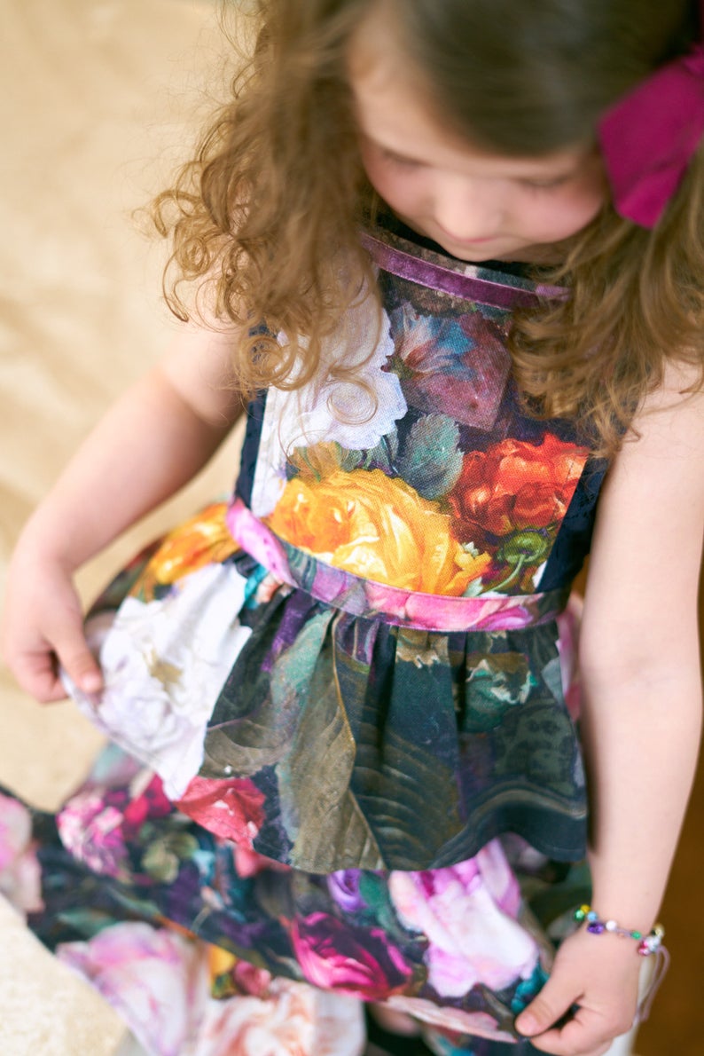 Tablier enfant, imprimé floral foncé, 100 % coton | Francine Black